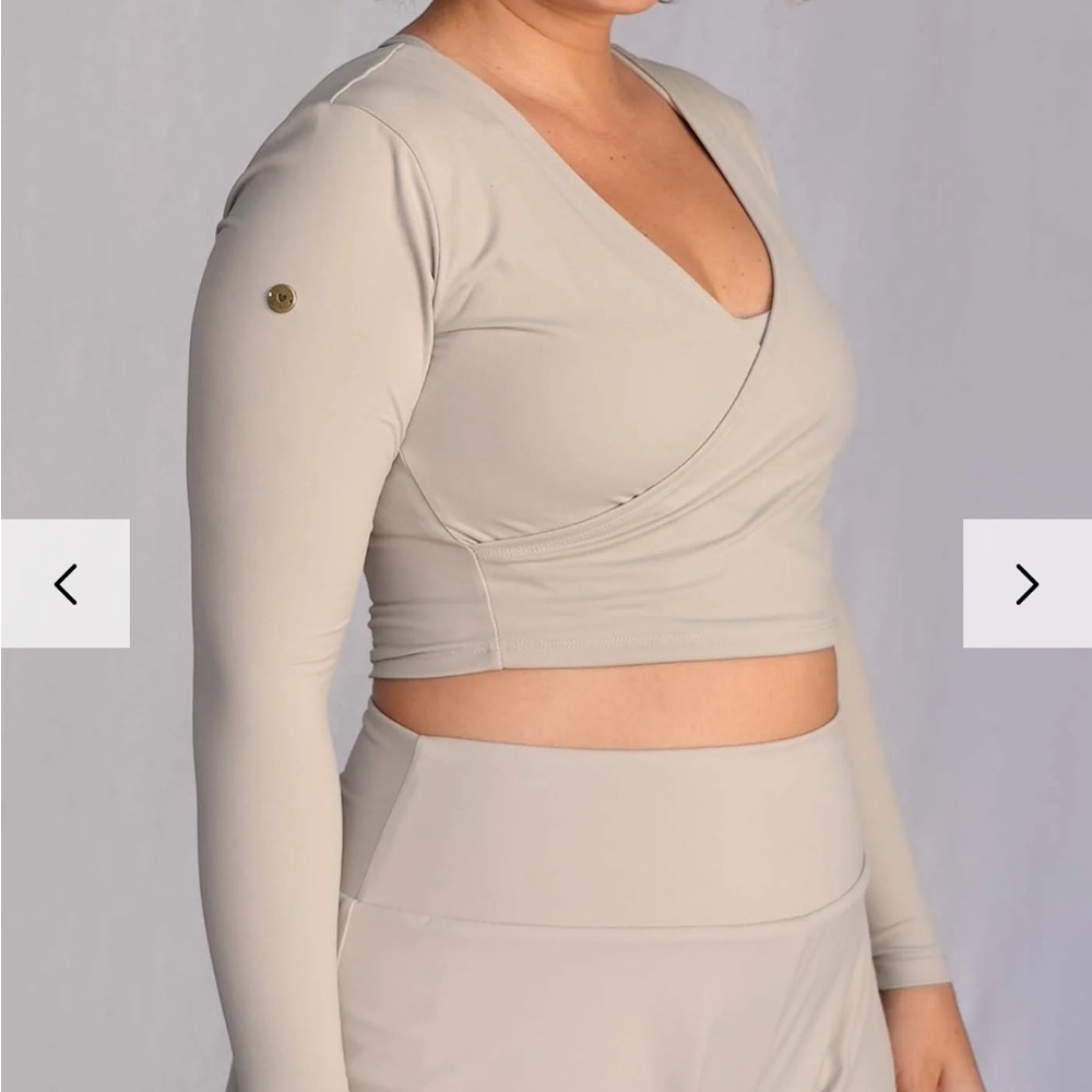 Love Fitness Long Sleeve Crop Top - Cream